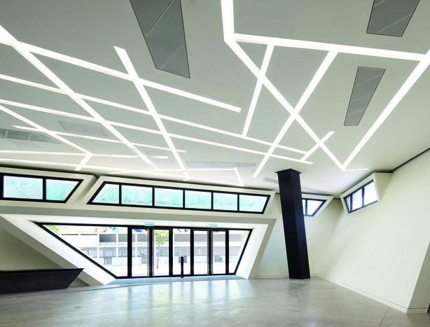 HONGKONG CITY UNIVERSITY LED CEILING BAR